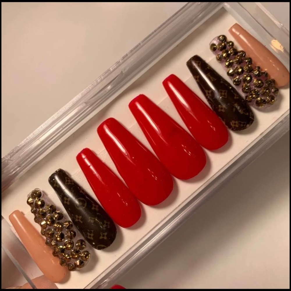 Custom press on nails - Picture 6 of 16